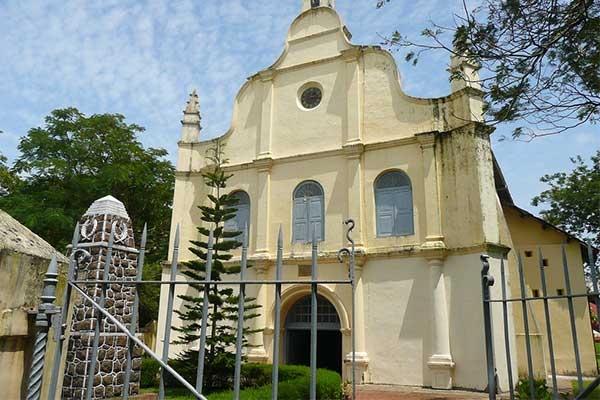 Cochin (Kochi) Tour and Travel Guide