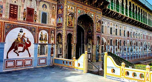 Rajasthan Forts and Palaces Tour Package